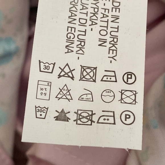 NWT. Zara Light Mauve Floral Print Satin Effect High-Waisted Mini Skirt. Size M. - Picture 10 of 10